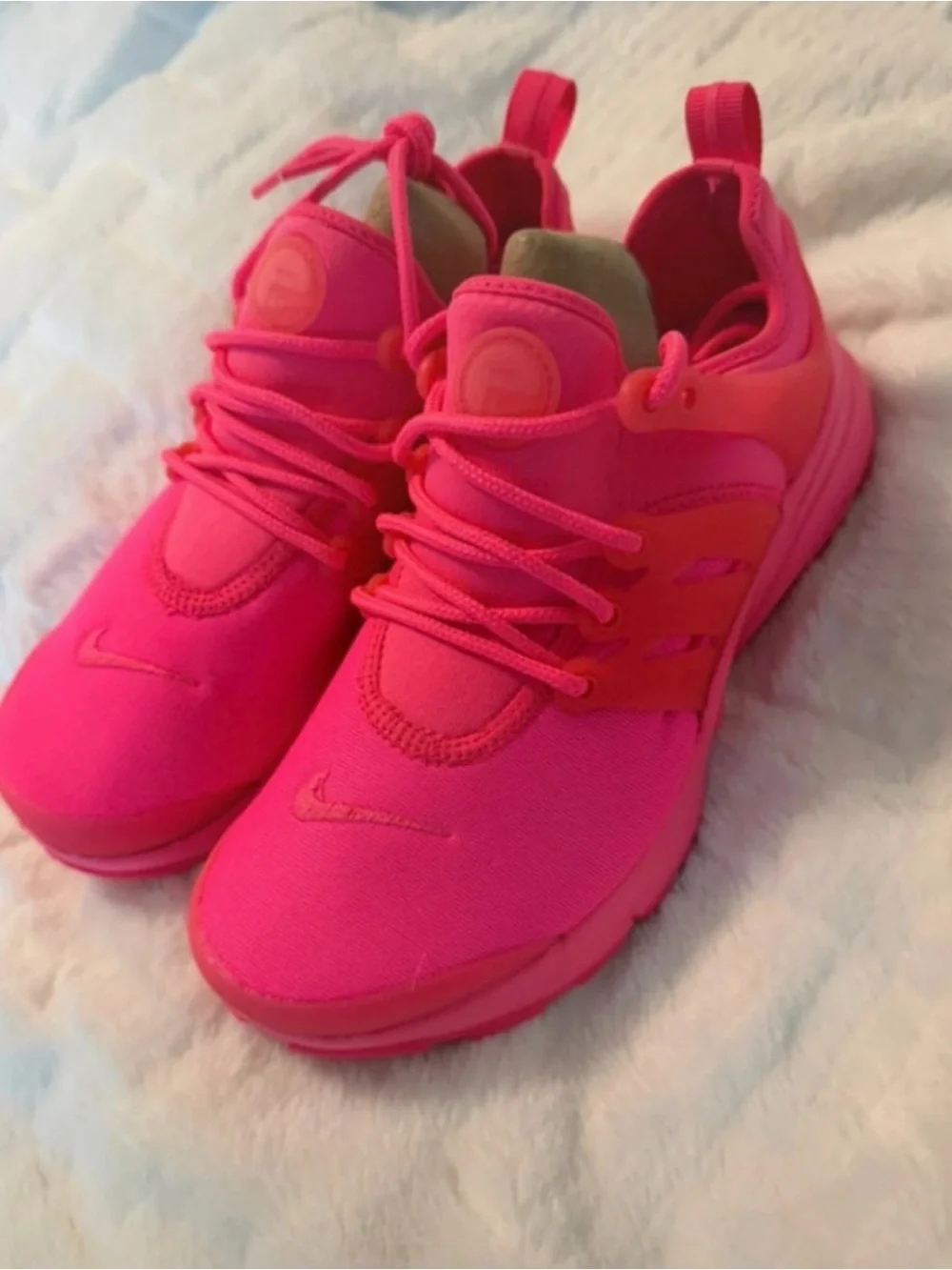 Nike Women's Hot Pink Low-Top Sneakers
